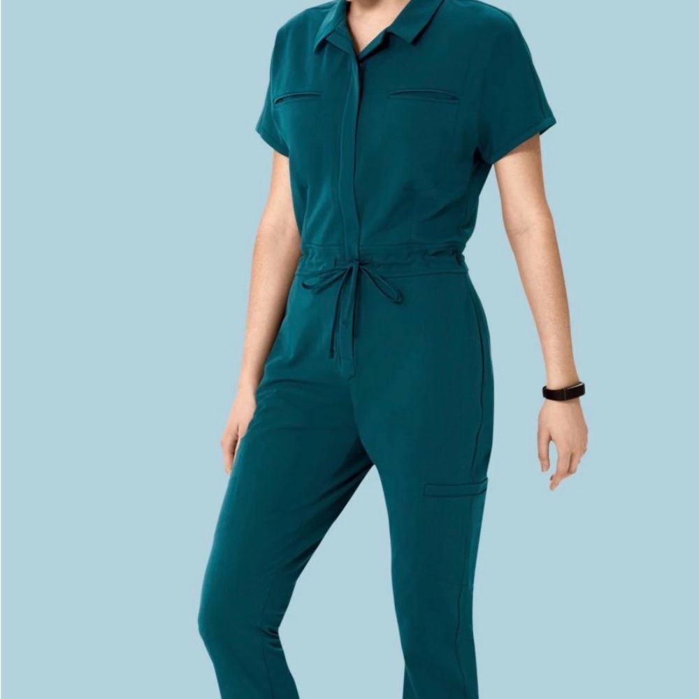 XXS Caribbean Blue scrub Jumpsuit (never worn, bought wrong size) MANDALA